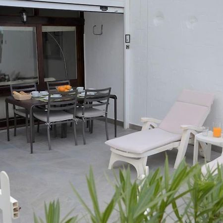 Apartamento Puerto Rico - Primera Linea De Playa Mogán Екстериор снимка
