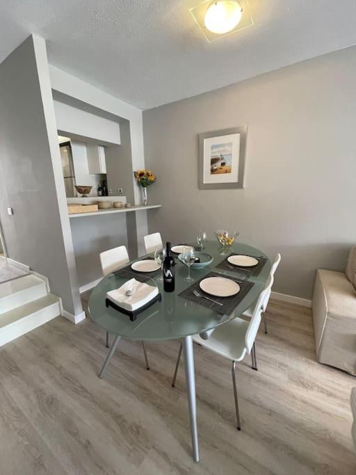 Apartamento Puerto Rico - Primera Linea De Playa Mogán Екстериор снимка