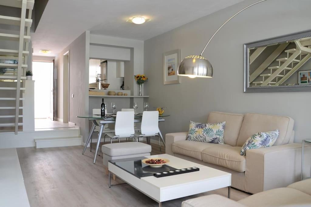 Apartamento Puerto Rico - Primera Linea De Playa Mogán Екстериор снимка