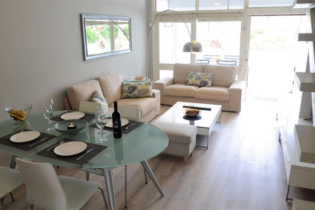 Apartamento Puerto Rico - Primera Linea De Playa Mogán Екстериор снимка